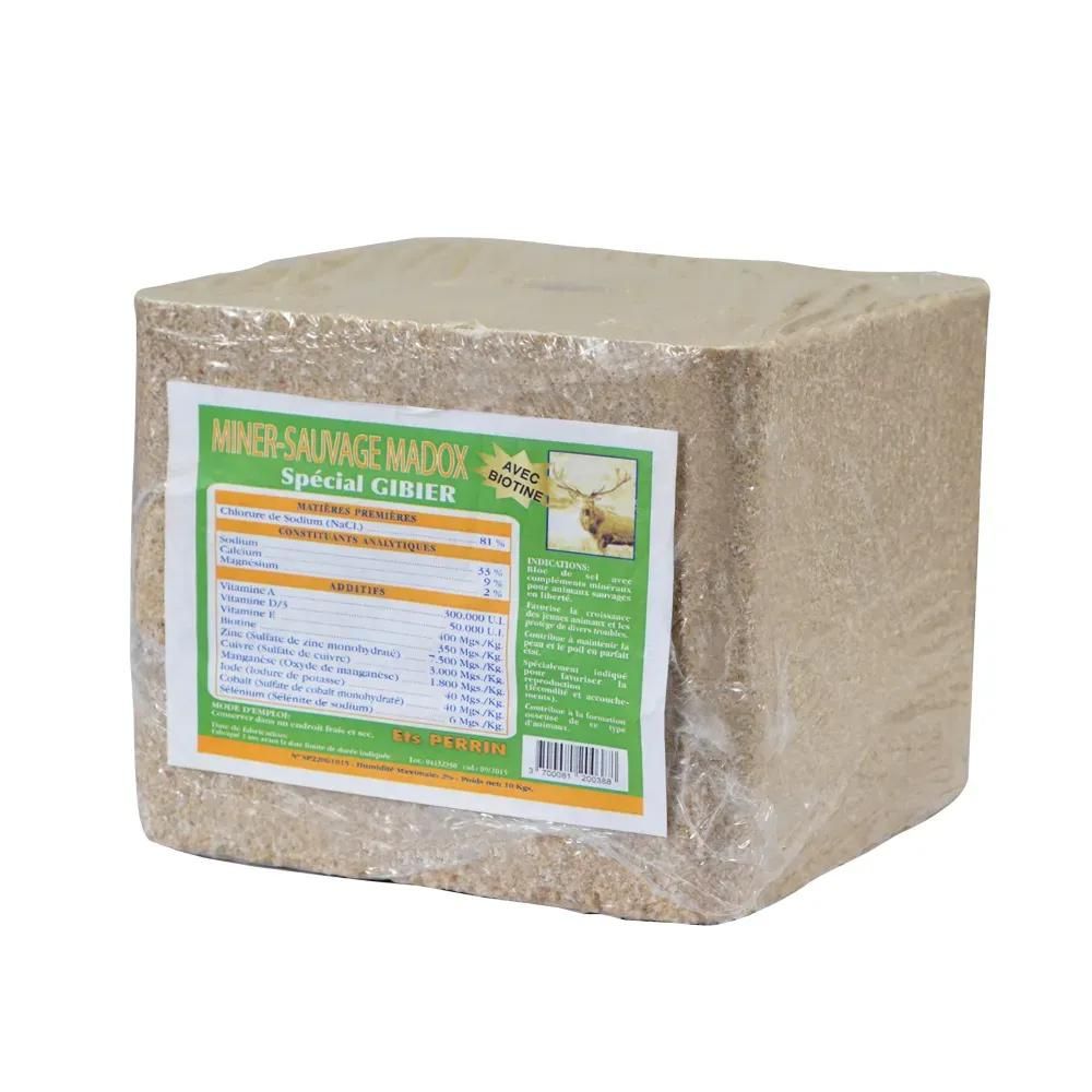 Lot de 4 blocs de sel enrichi en minéraux pour grand gibier 10kg
