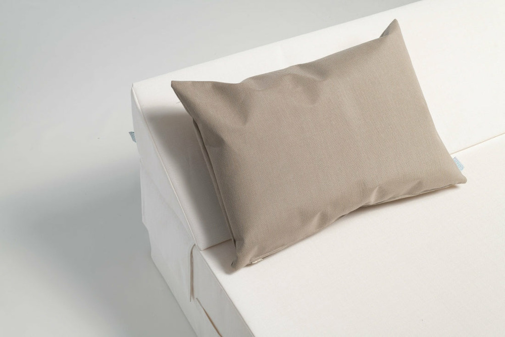 Coussin cozip 50x70cm | batyline eden waterproof beige