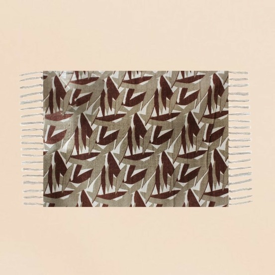 Tapis motifs feuillage à franges 120x160cm