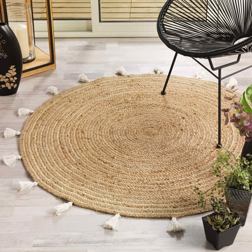 Douceur d'interieur - tapis rond en jute et pompons colorés