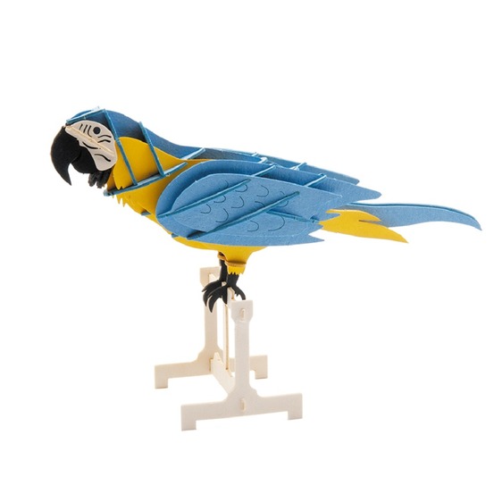 Maquette 3d en papier perroquet