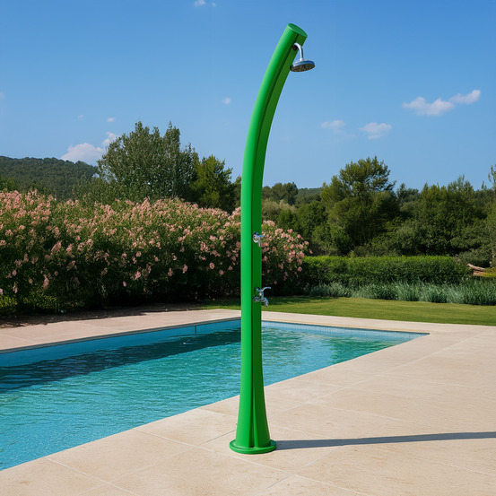 Douche de jardin solaire 25l polyethylene 225cm avec lavepieds