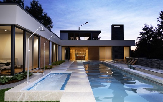 Douche de piscine en acier 316 design elegant diffuseur orientable