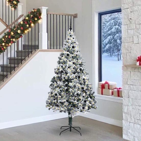 Décoration de fête - sapin de noël 240cm tout inclus avec led et ornements