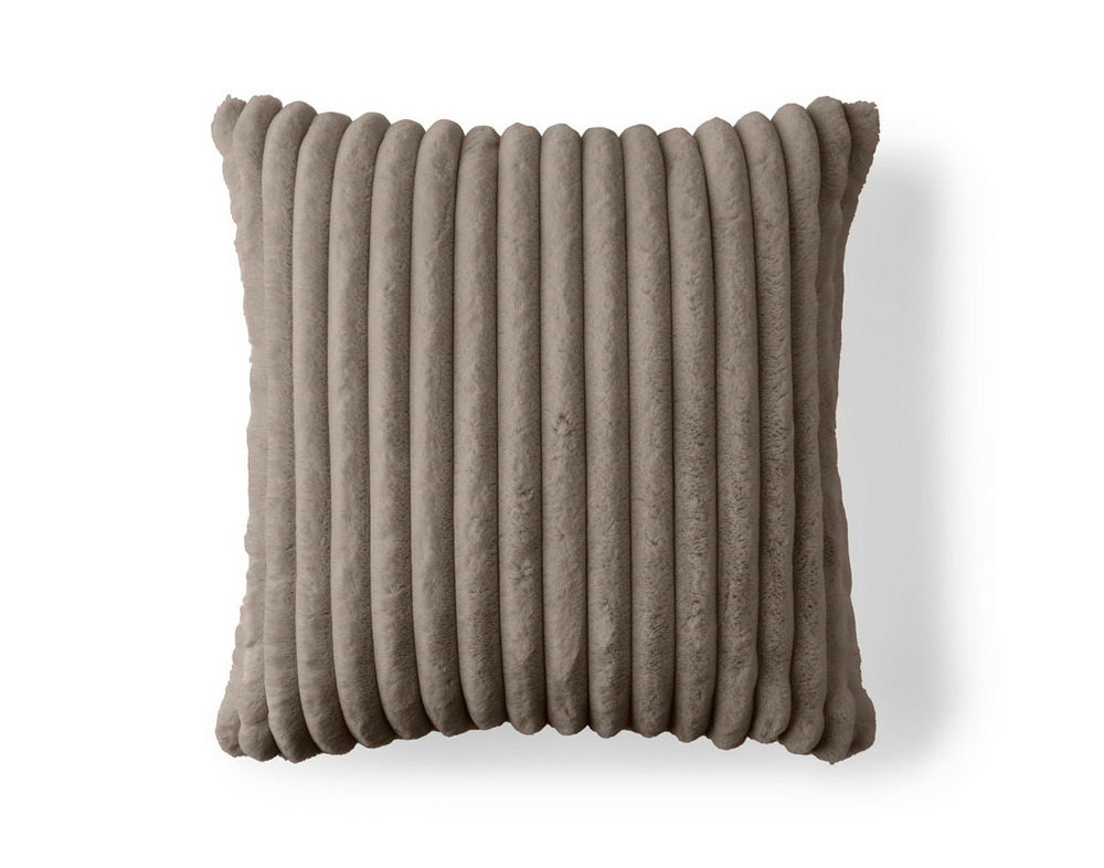 Sierra - coussin - en fausse fourrure côtelé - 60x60 cm