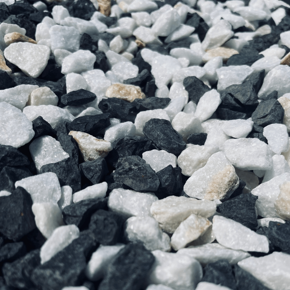 Sac de +/- 1,5t = 20m² gravier blanc et noir panda 12/20