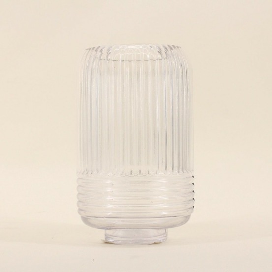 Vase en verre transparent strié 19cm
