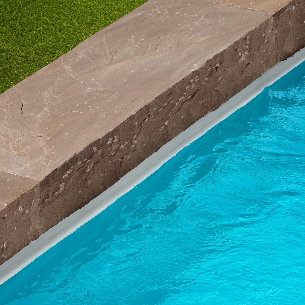 Margelle de piscine grès kandla ocre 100x35x15 cm bord droit (à l'unité) - ro'ma nature