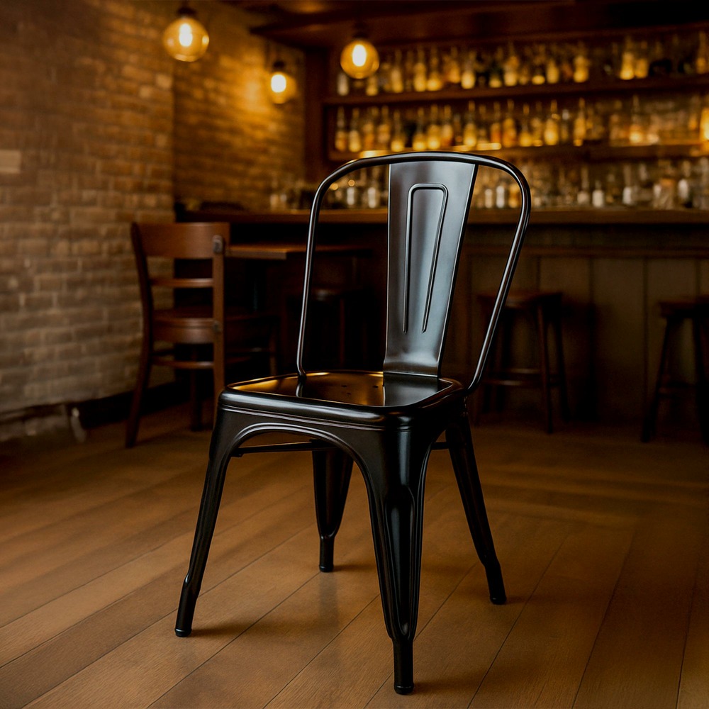 Suite de 4 chaises bénédicte