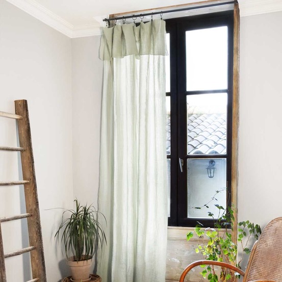 Rideau ajustable + 8 anneaux pince collection gaia