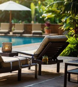 Aménagement d'espace extérieur pour mettre en valeur une piscine