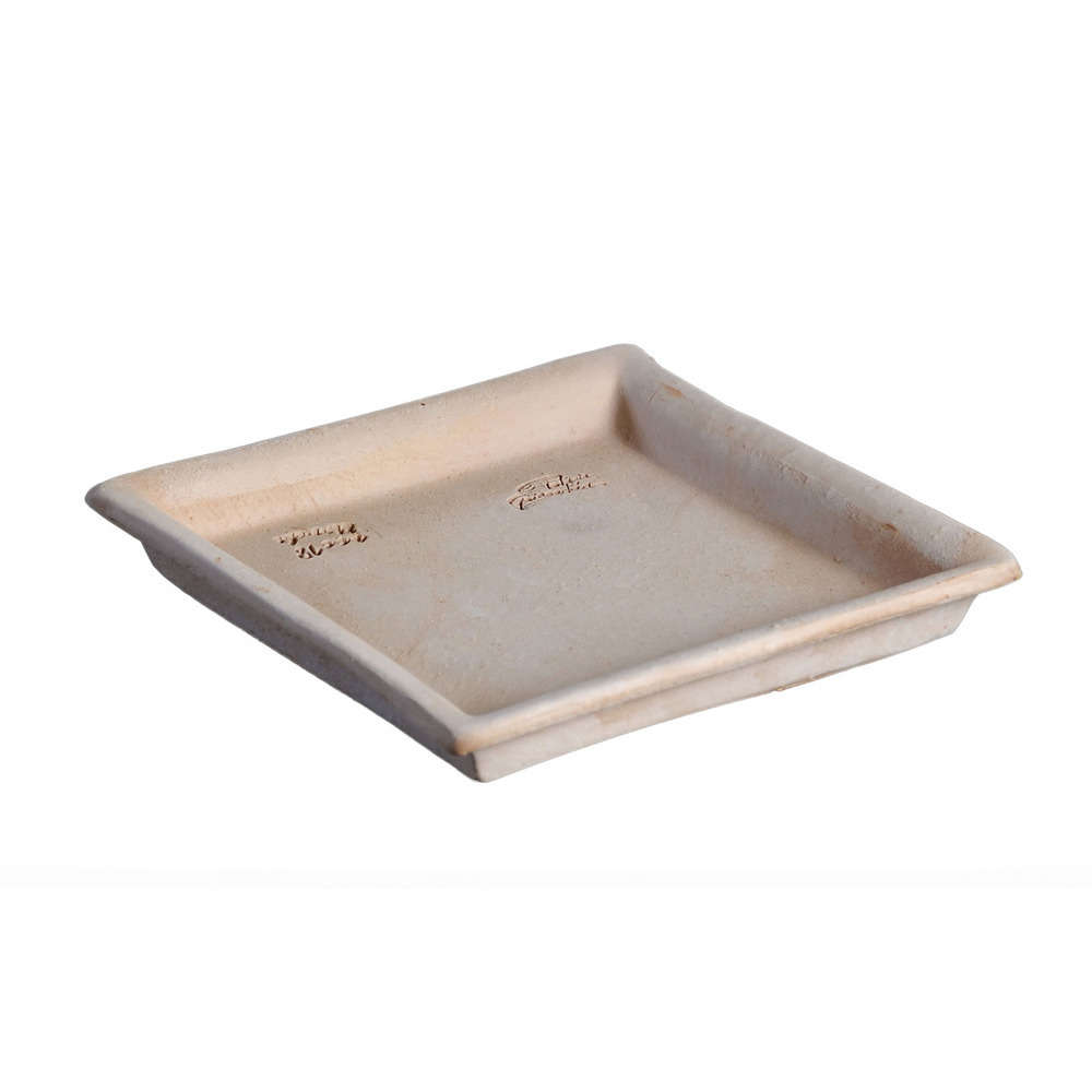 Soucoupe carrée en terre cuite L. 22 x l. 22cm