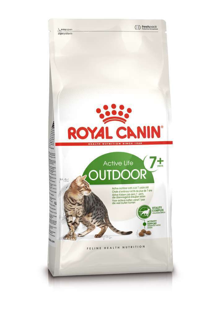 Croquettes chat senior Royal Canin Outdoor 7+ : 2 kg