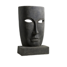 Statue de jardin Mask en pierre reconstituée - L.76xl.37,5xH.125 cm