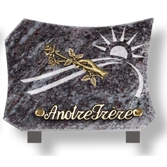 Plaque souvenir en granit 15x20 cm avec décor dépoli et bronze