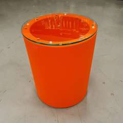 Table basse RELAX CROMIA orange en polyéthylène- D. 40 x H.50 cm