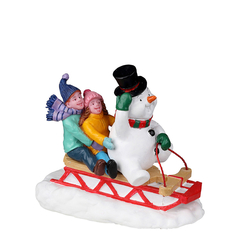 Luge et bonhomme de neige, scène miniature de village de Noël