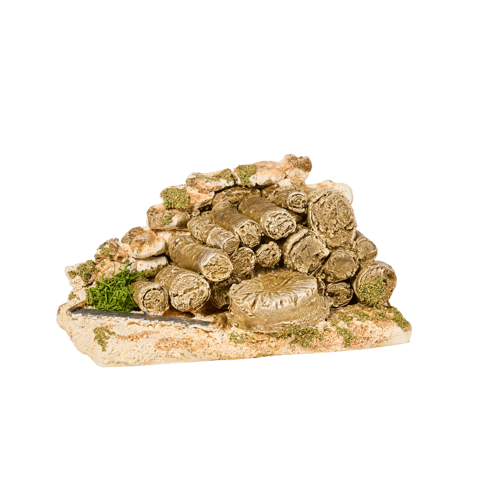 Tas de bois pour la décoration de crèche
