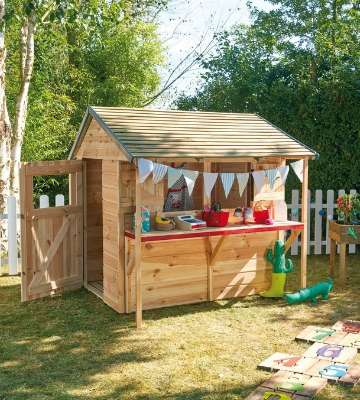 cabane en bois pour enfant