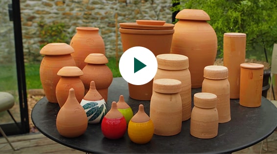 Oyas ou ollas : comment arroser avec moins d'eau ?